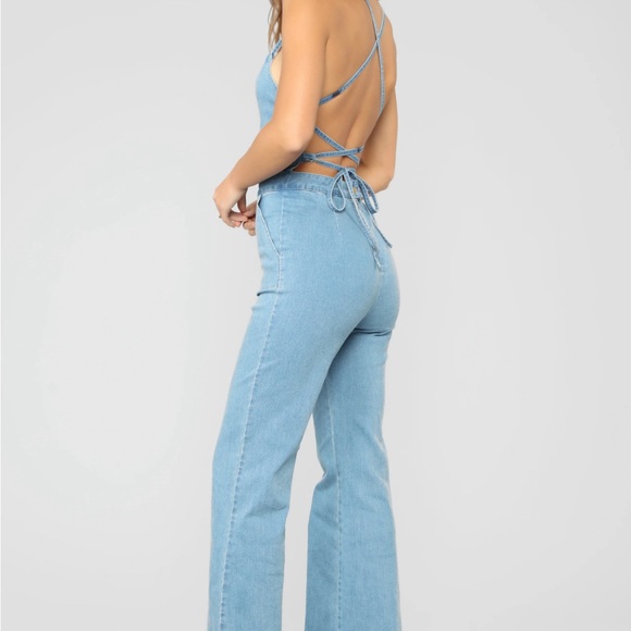 Cute Back Story denim jumpsuit - Picture 4 of 7